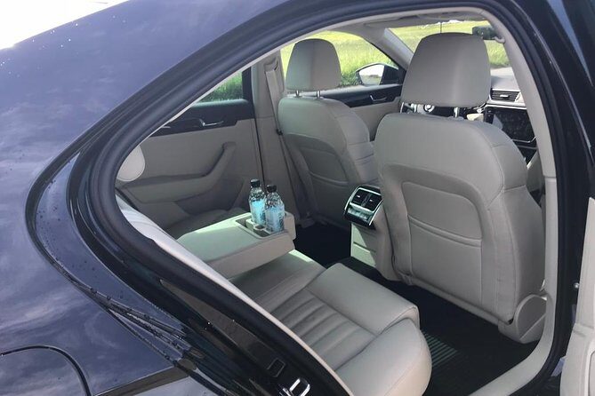 Transfer from Reykjavik - Private airport transfer to KEF Airport - Key things to know before you ride