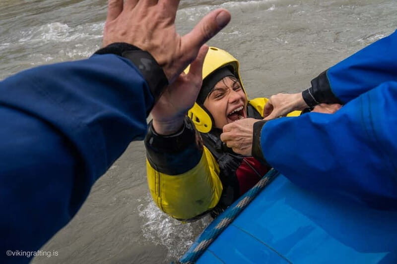 Varmahlíð: Guided Family Rafting Trip