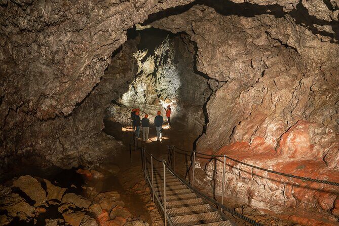 Vatnshellir Cave Tour - Price and value: is $48.25 fair for this kind of tour?