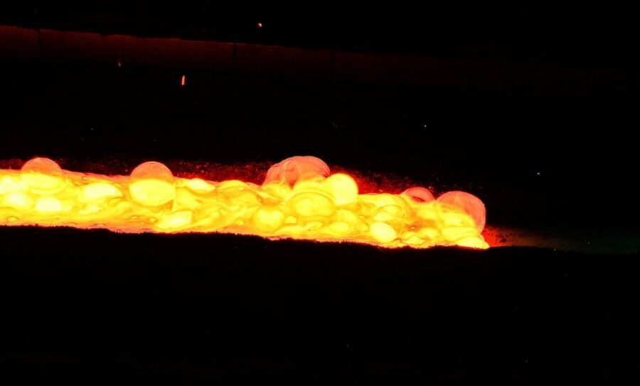 Vik: LAVA SHOW - Immersive Experience Entry Ticket - Why Vík’s lava show feels different from any other stop