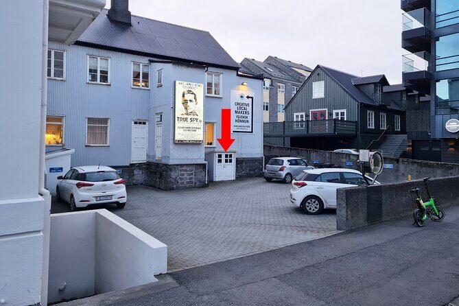 Was James Bond Icelandic? Ticket with One Hour Lecture - Key highlights at True Spy Iceland