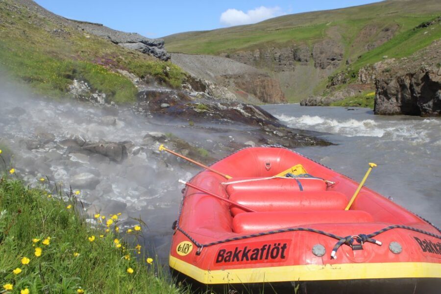 West Glacial River Family Rafting - Down the West Glacial River: class 2–3 and canyon walls