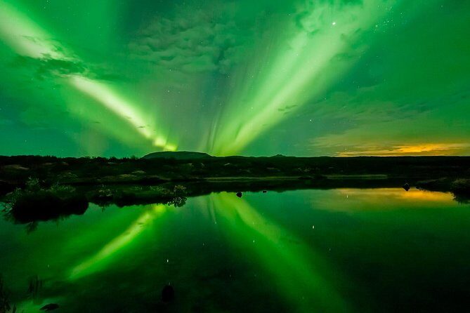 Whale Watching and Northern Lights Half-Day Combo Tour - The Break Ashore: Why the Gap Matters